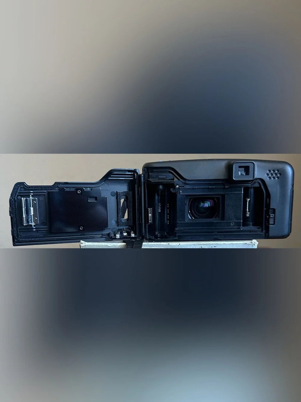 Olympus Infinity Zoom210 Variable Power Flash Compact Zoom Auto Focus Camera